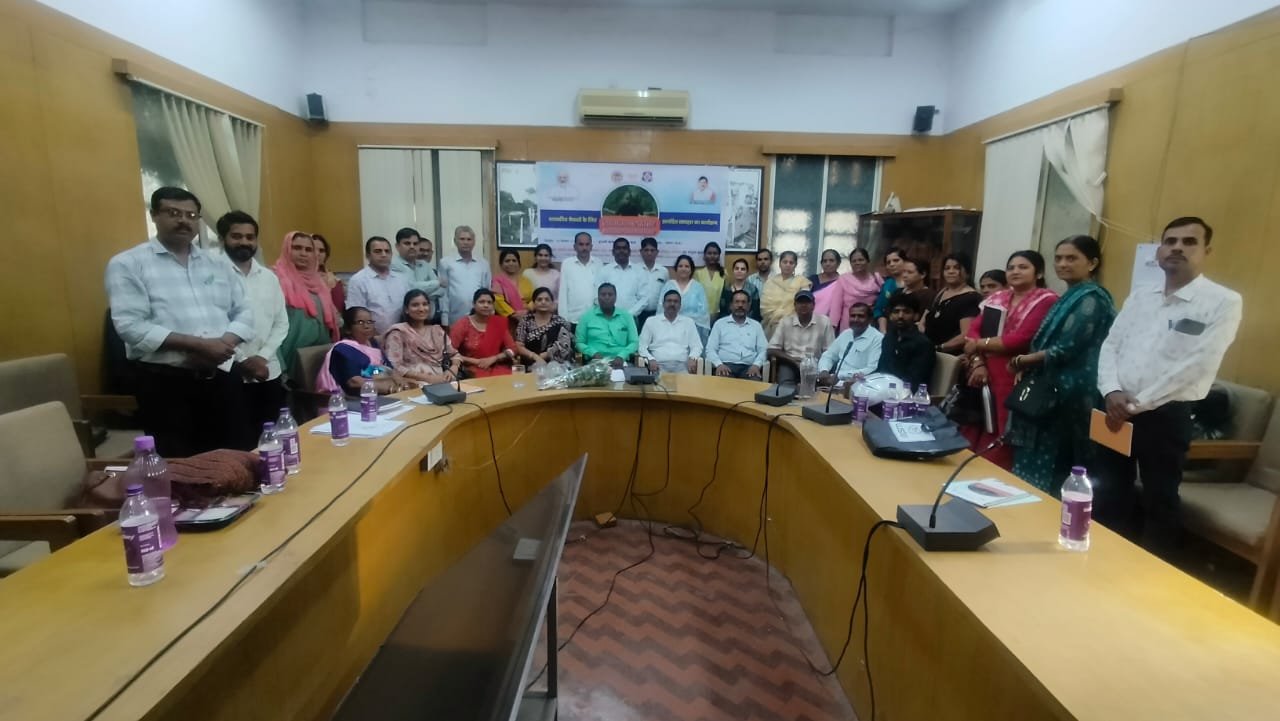 शासकीय कर्मचारियों के लिए अल्प विराम परिचय कार्यशाला संपन्न