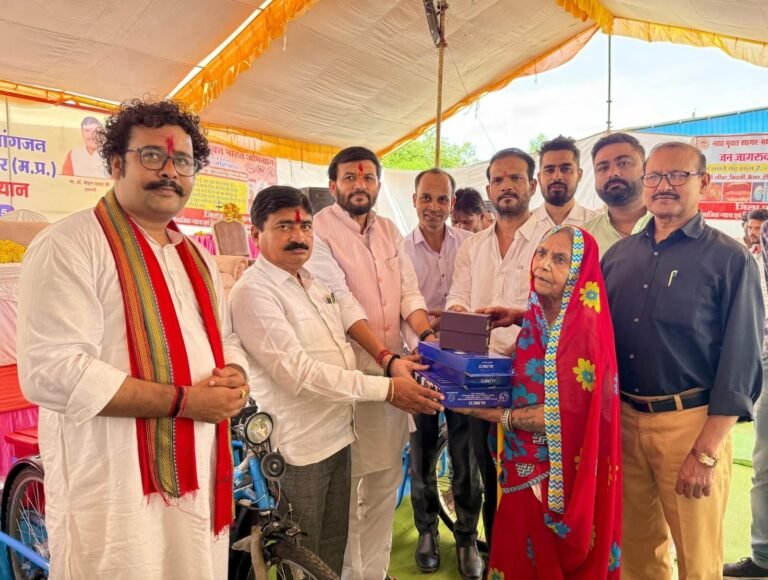 सेवा पखवाड़ा अभियान अन्तर्गत दिव्यांगजन व वरिष्ठजन को सहायक उपकरण वितरण कैम्प संपन्न