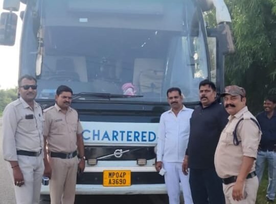 अवैध संचालित वाहनों के विरूद्ध विशेष प्रर्वतन अभियान प्रारंभ-आरटीओ