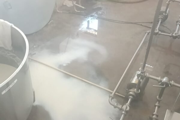 जिले में खाद्य पदार्थों की गुणवत्ता जांच जारी, दूध, तेल व आइसक्रीम के नमूने लिए गए