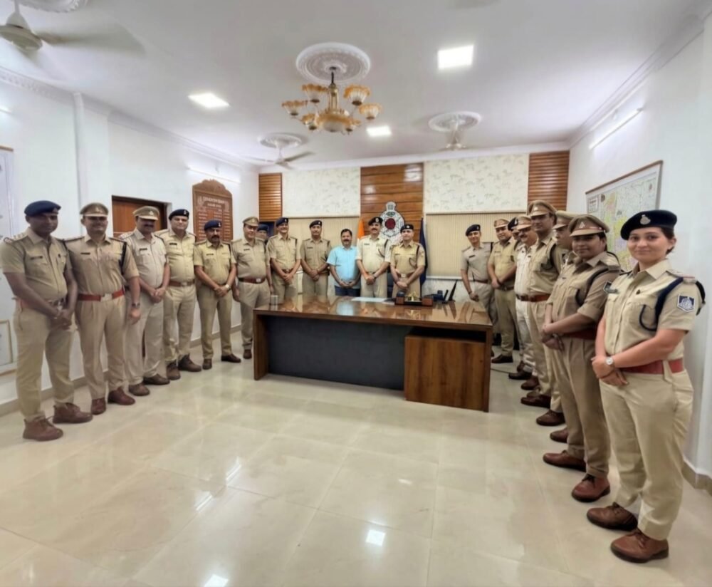 लंबे समय बाद मिली पदोन्नति की सौगात : सागर जिले के 25 कार्यवाहक निरीक्षक एवं उप निरीक्षक बने निरीक्षक