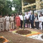 सिटी फॉरेस्ट में जिला न्यायपालिका एवं वन विभाग ने किया वृहद पौधारोपण